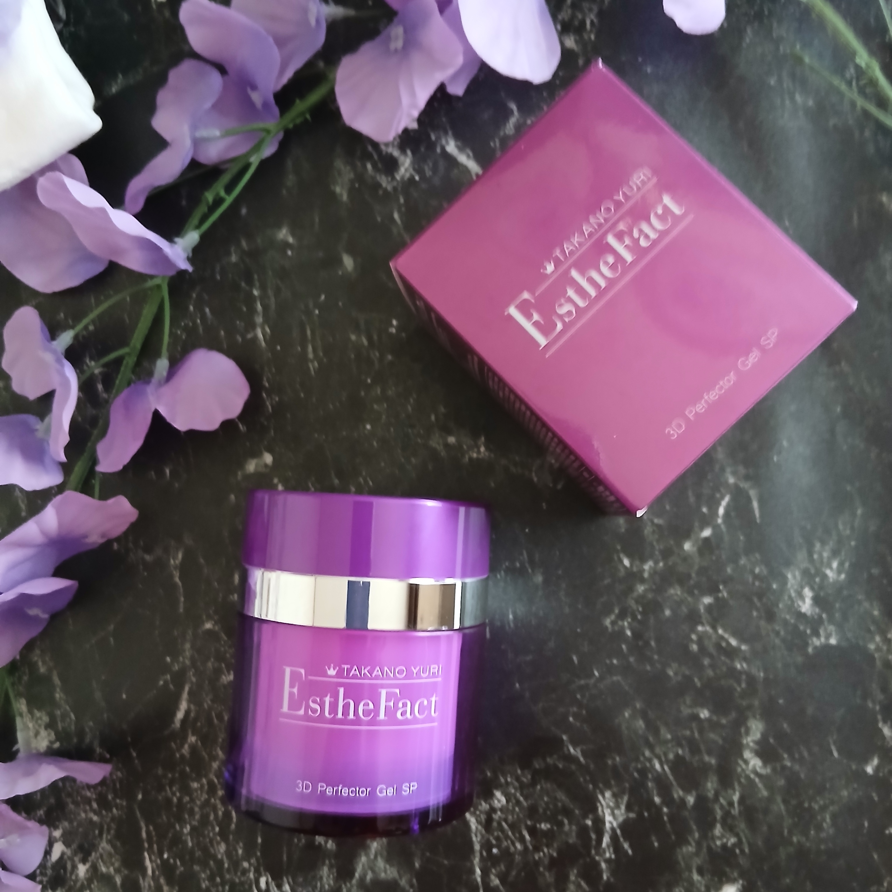 たかの友梨エステファクト / エステファクト スーパーリフトジェルの