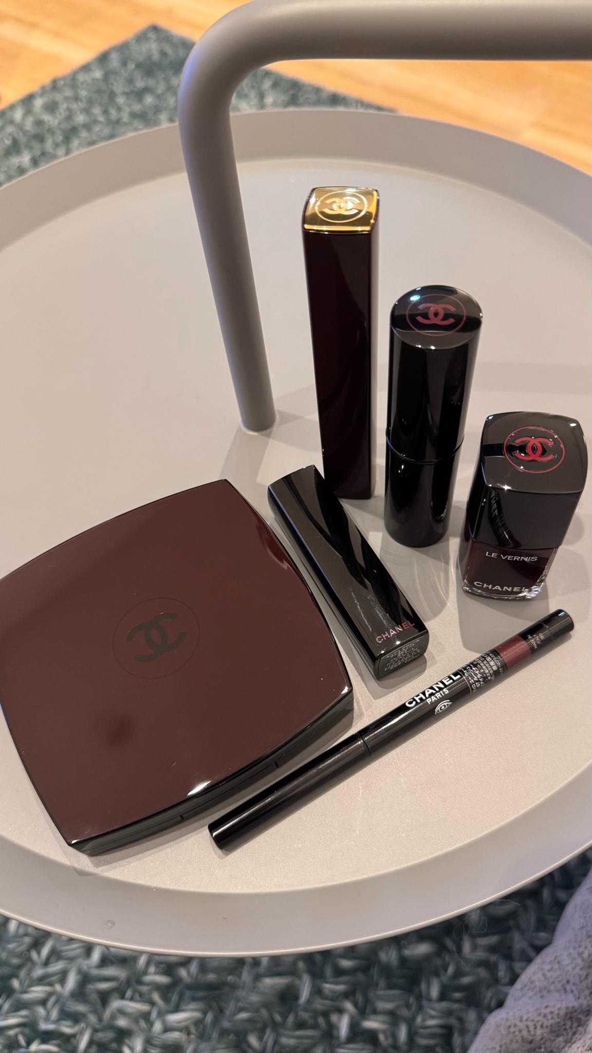 シャネル / ルージュ ヌワール コンフィダンス 12gの公式商品情報