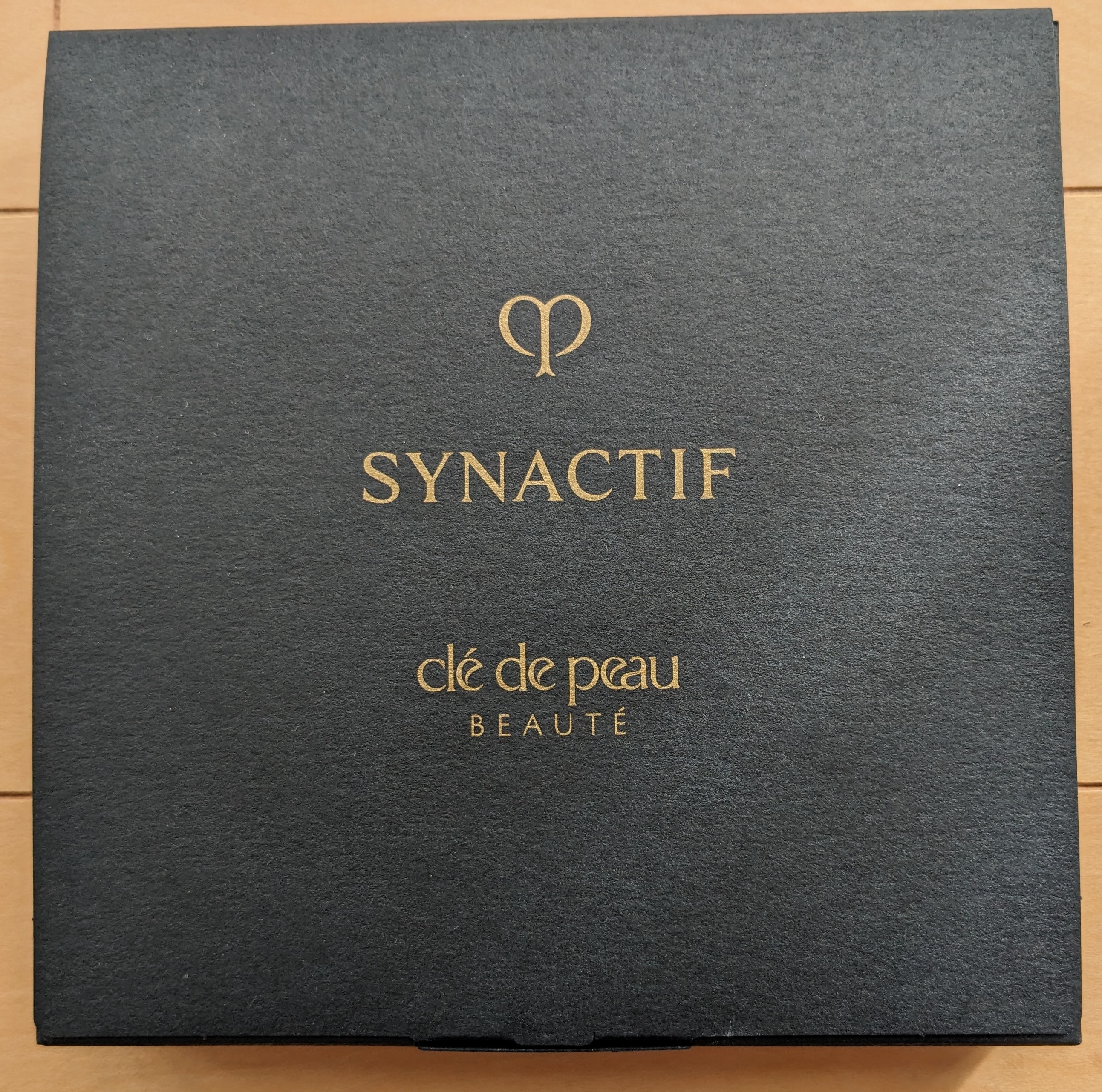 クレ・ド・ポー ボーテ シナクティフ / クレームnの公式商品情報