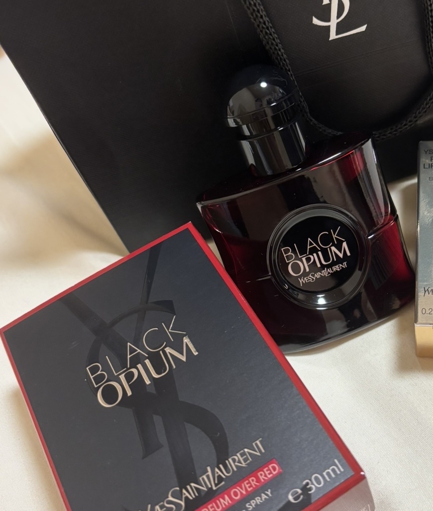イヴ・サンローラン / ブラック OP オーデパルファム オーバーレッド