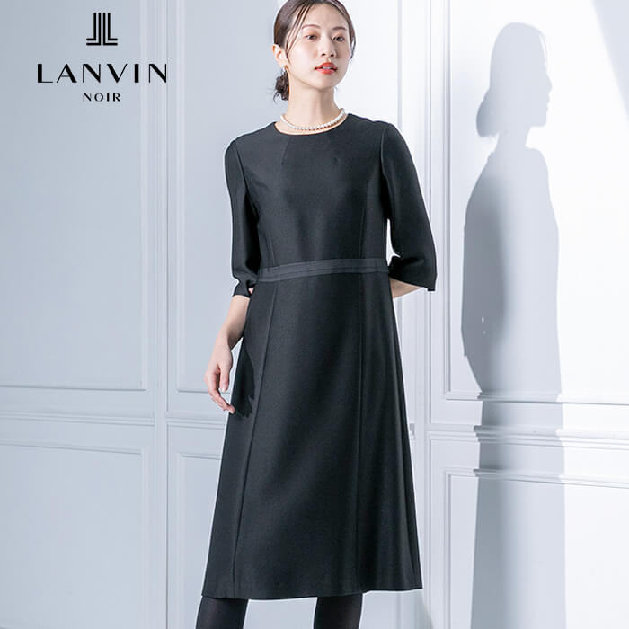 読売新聞掲載】シンプルエレガンスなアンサンブル 15号・ブラック