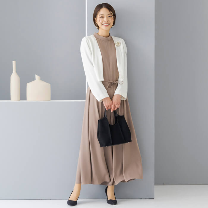 WEB限定｜コンパクボレロジャケット 9号・オフホワイト｜東京ソワール