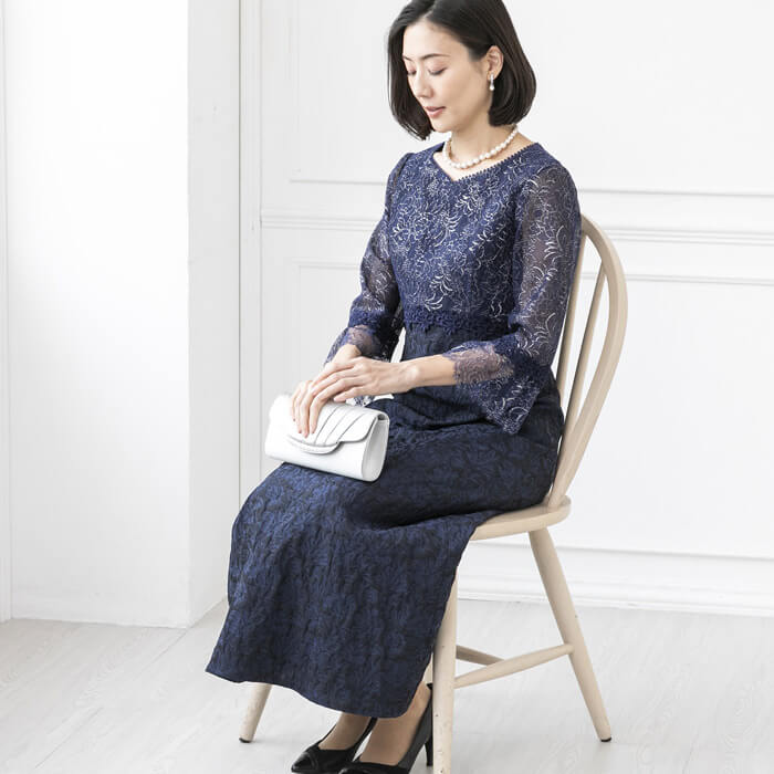スタイルアップなマザードレス 13号・ネイビー｜東京ソワール