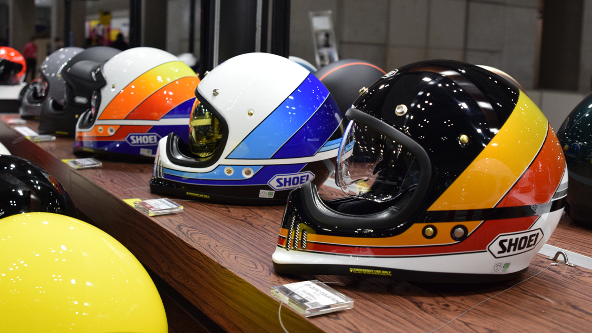 SHOEIの人気フルフェイス「EX-ZERO EQUATION」にさわやかな新色が登場