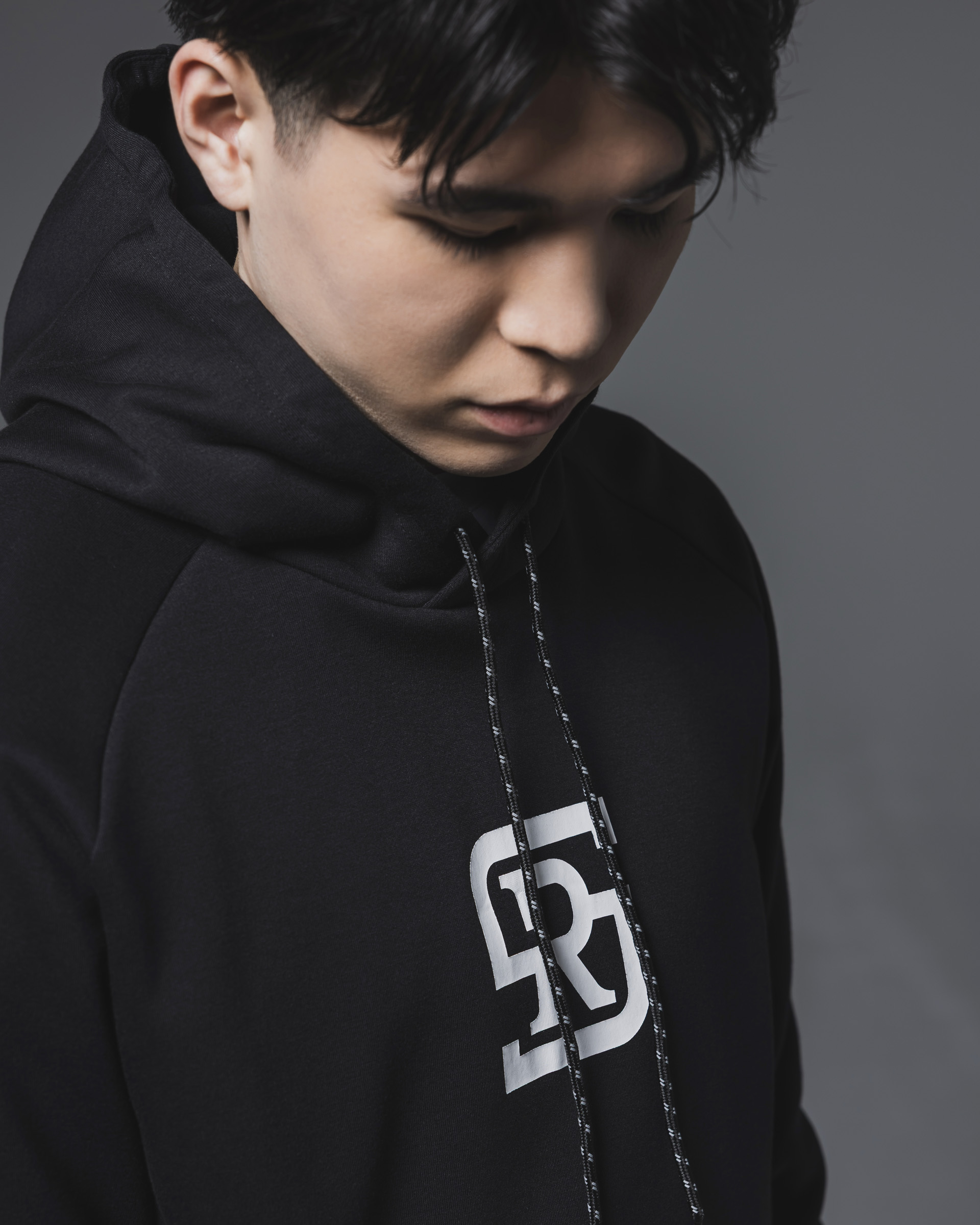 EGOZARUから瀬川琉久選手のシグネチャーライン「RIKU」の新作が10⽉17