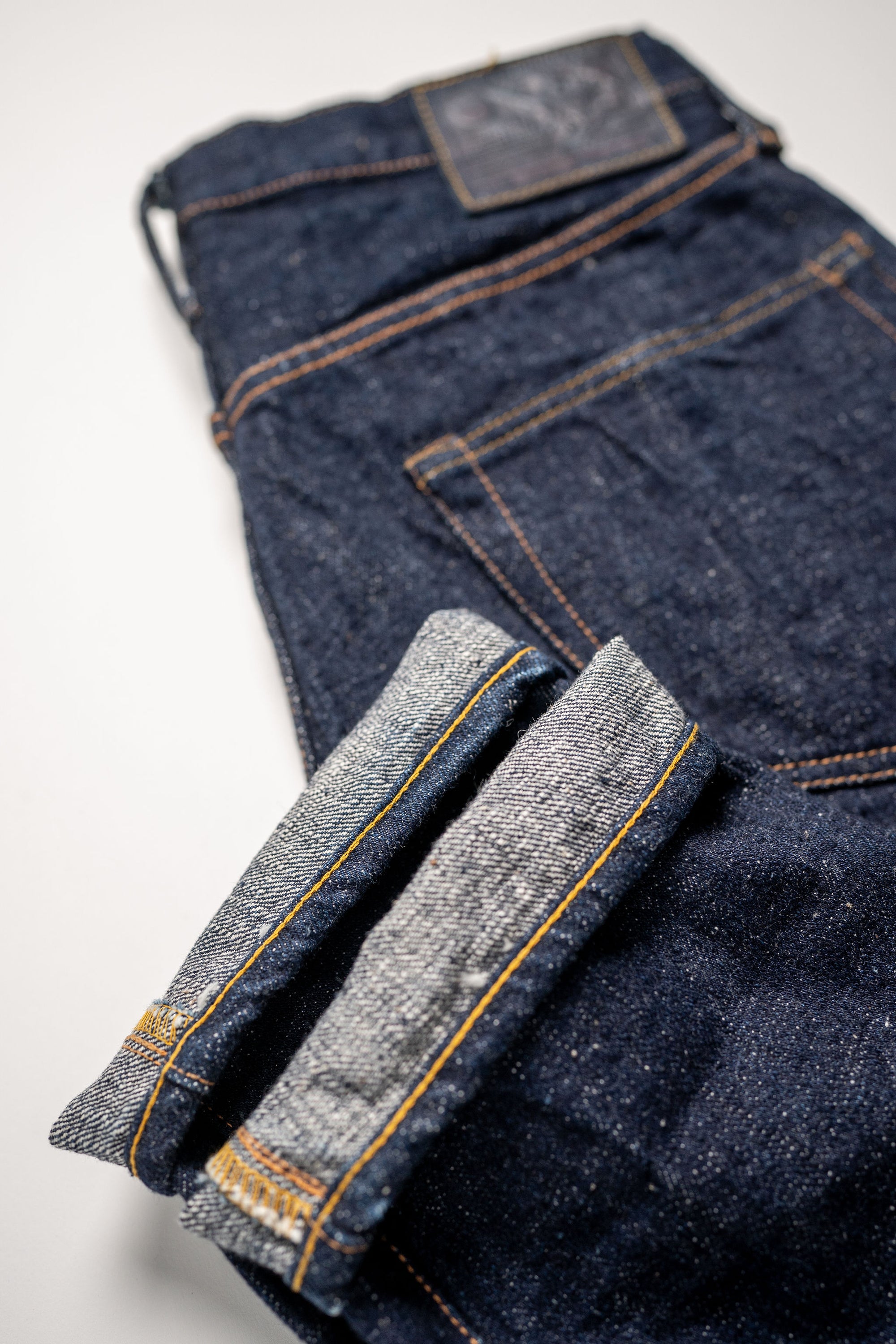 Samurai S211AX Ai Benkei - 18oz Natural Indigo Relaxed Tapered