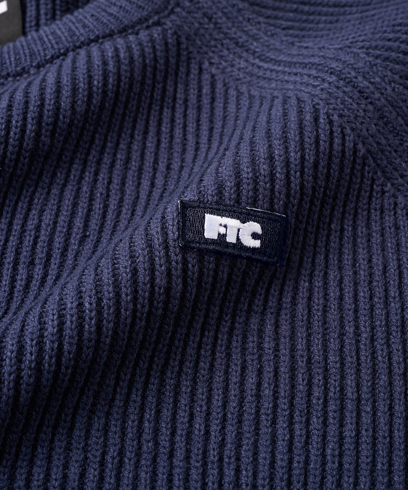 RAGLAN KNIT SWEATER – FTC