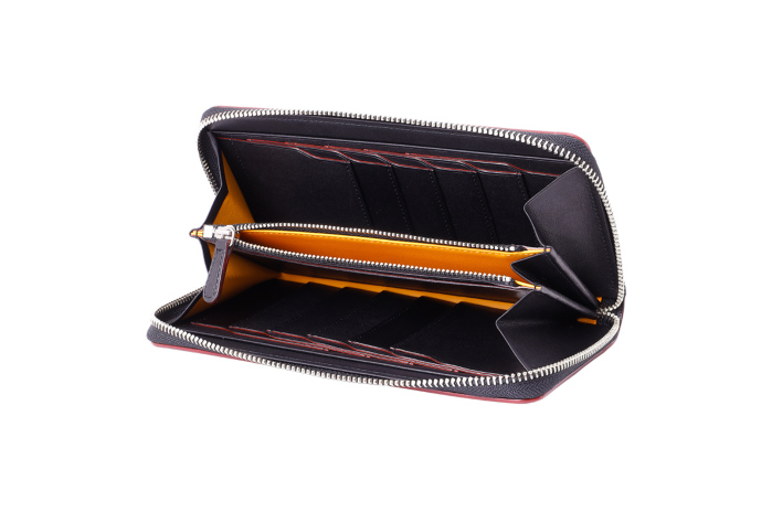 CORDOVAN R.C.(コードバンアールシー) ラウンドファスナー長財布