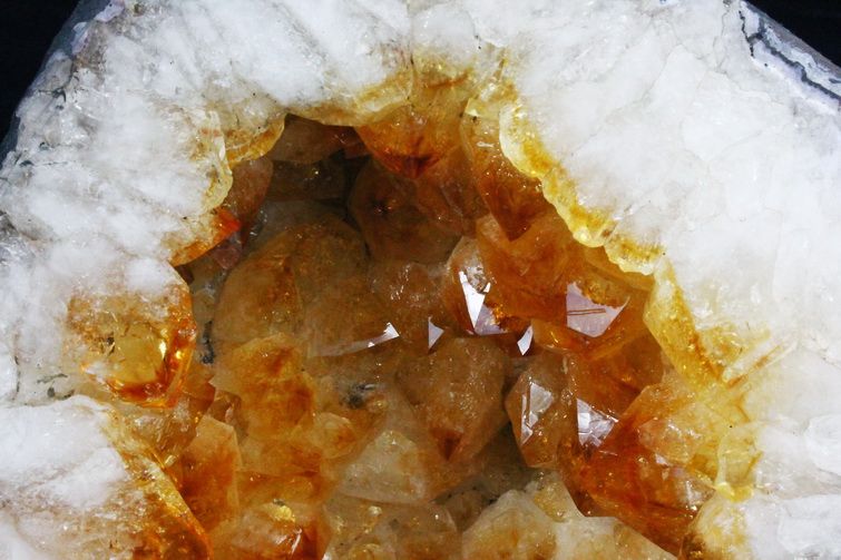 9.3Kgパワーストーン 天然石 ブラジル産シトリンドーム[T611-10412]