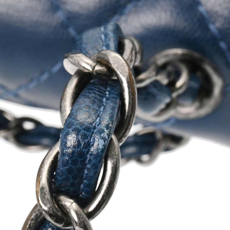 シャネルデカマトラッセ 34cm チェーンショルダー ダークブルー系