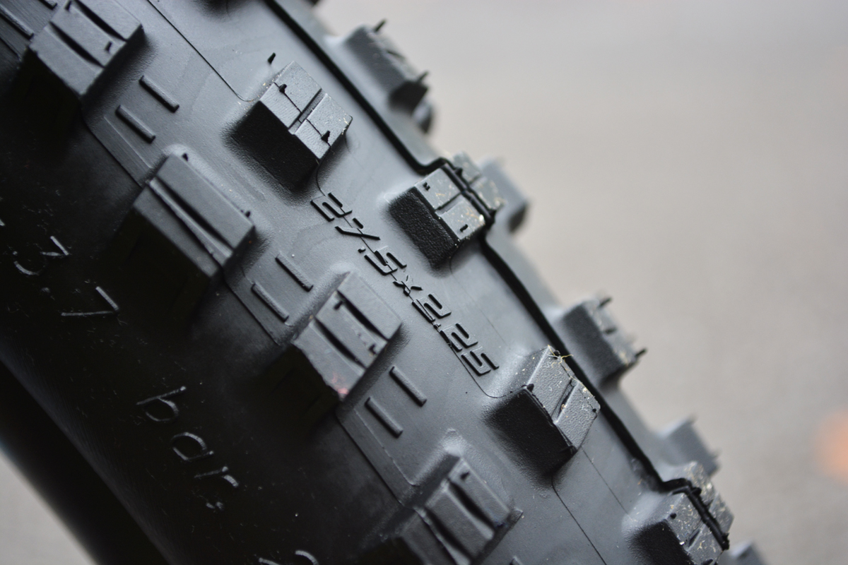 2015MODEL入荷情報！@TRANCE&ANTHEM 27.5 ｜ ジャイアントストア国立