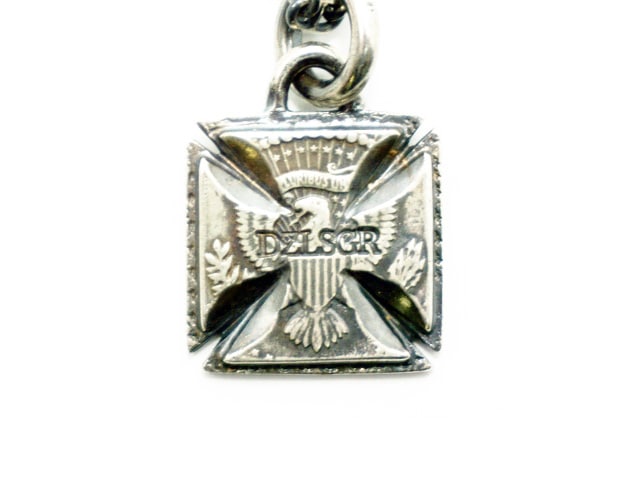 DAZZLE SUGAR/ダズルシュガー】「Old Coin Iron Cross Pendant