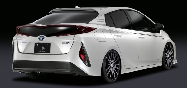 プリウスPHV専用 デコライン SilkBlazeを販売中です。カスタムパーツ