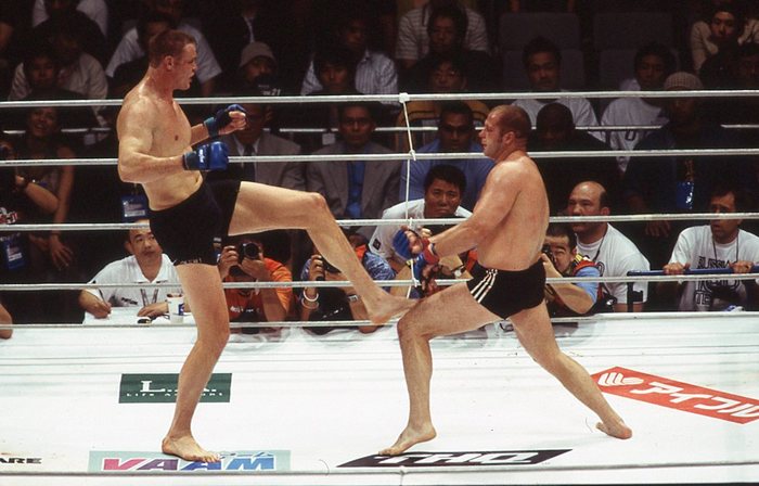 2002年6月の格闘技】ヒョードルがPRIDEに初参戦もシュルトの長い手足に