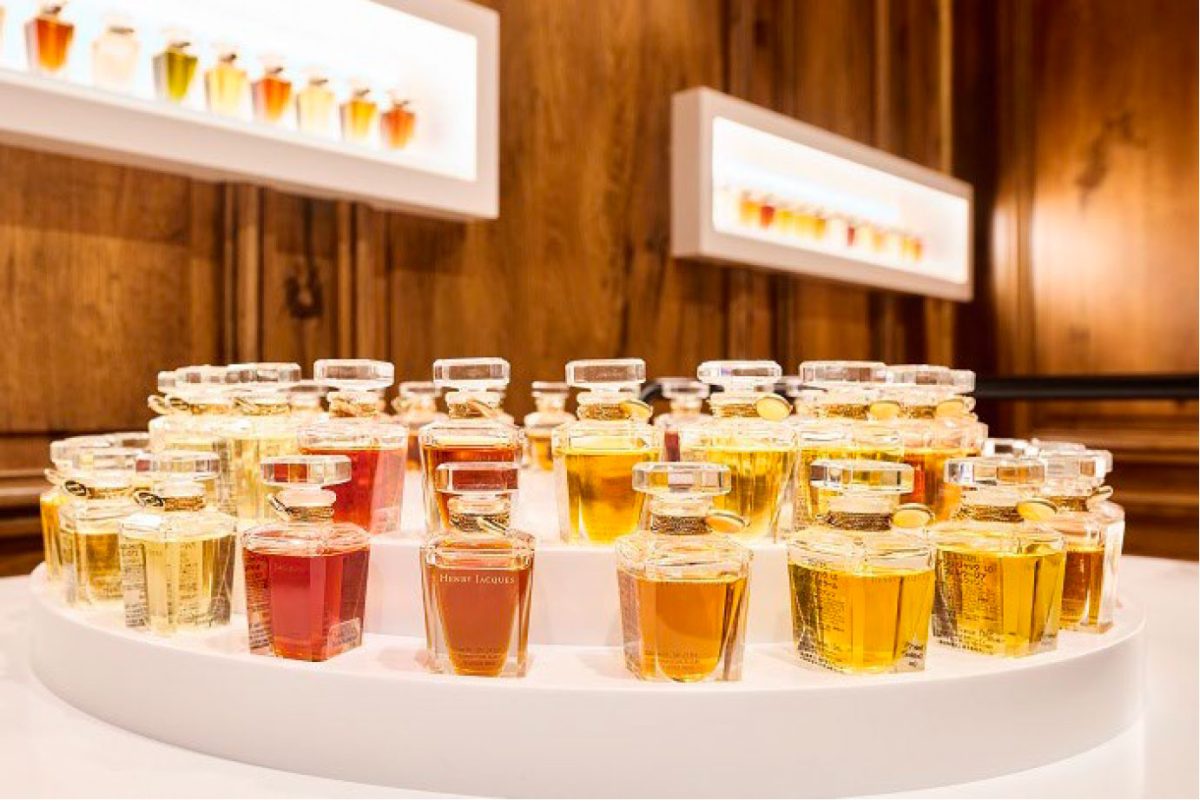 エグゼクティブに話題の香水「アンリ・ジャック」。期間限定サロンが