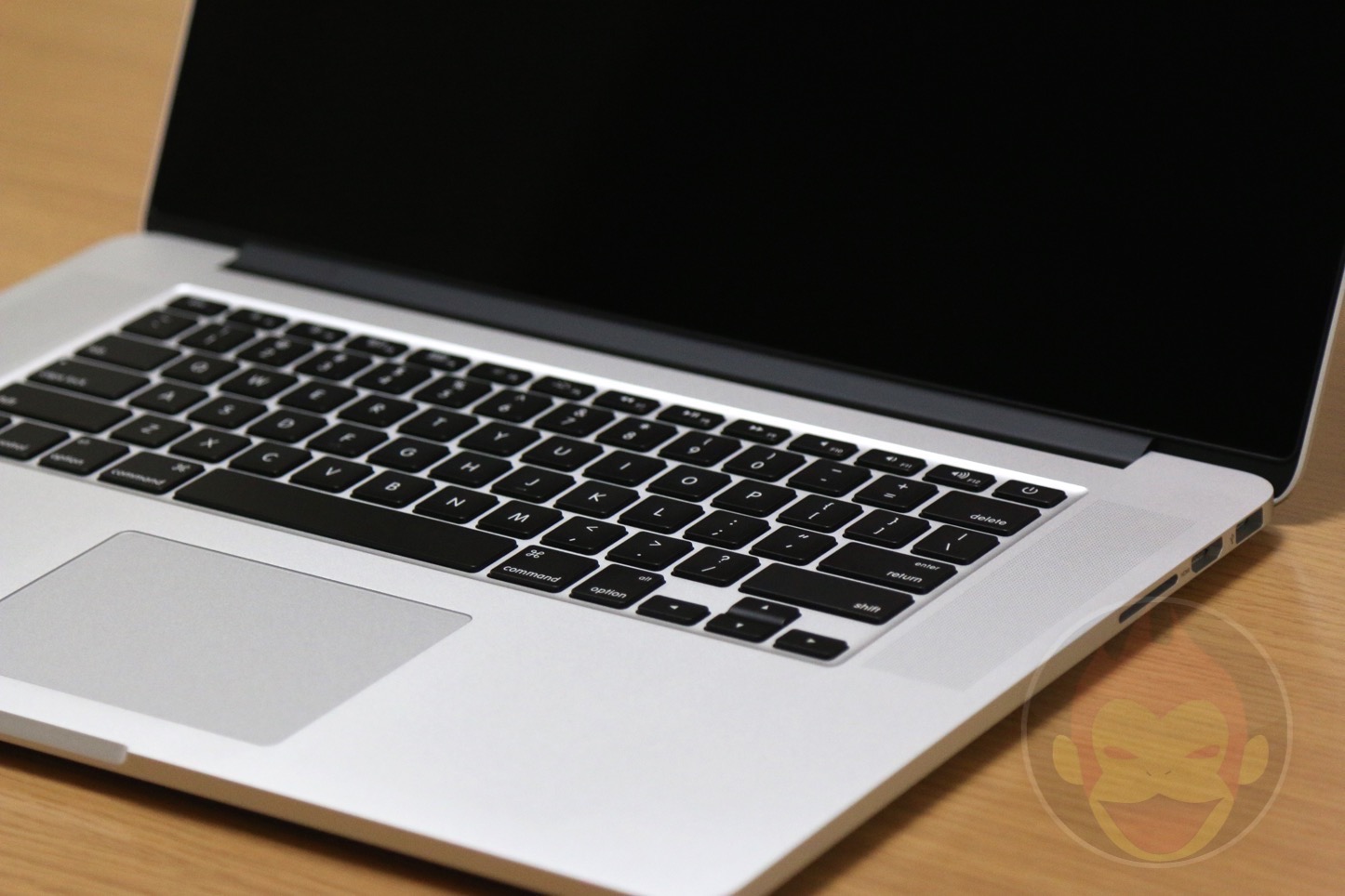 レビュー】15インチ型「MacBook Pro Retina (Mid 2015)」を購入！爆速