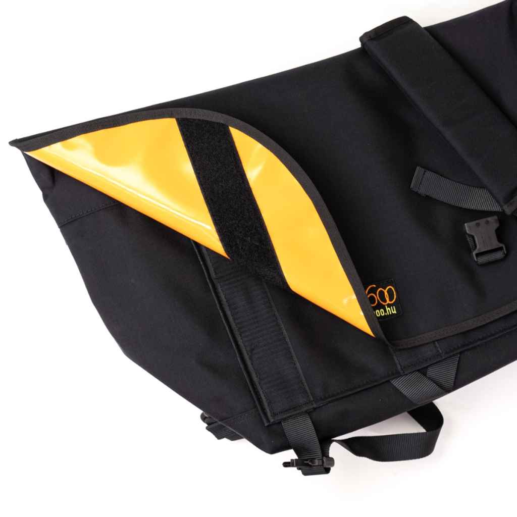 BAGABOO* workhorse messenger bag (black) - BLUE LUG GLOBAL ONLINE