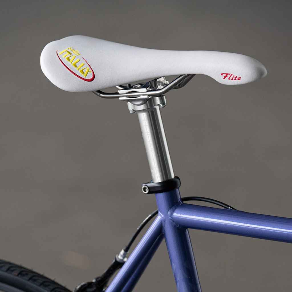 SELLE ITALIA* flite 1990 NJS saddle (embroidery white) - BLUE LUG
