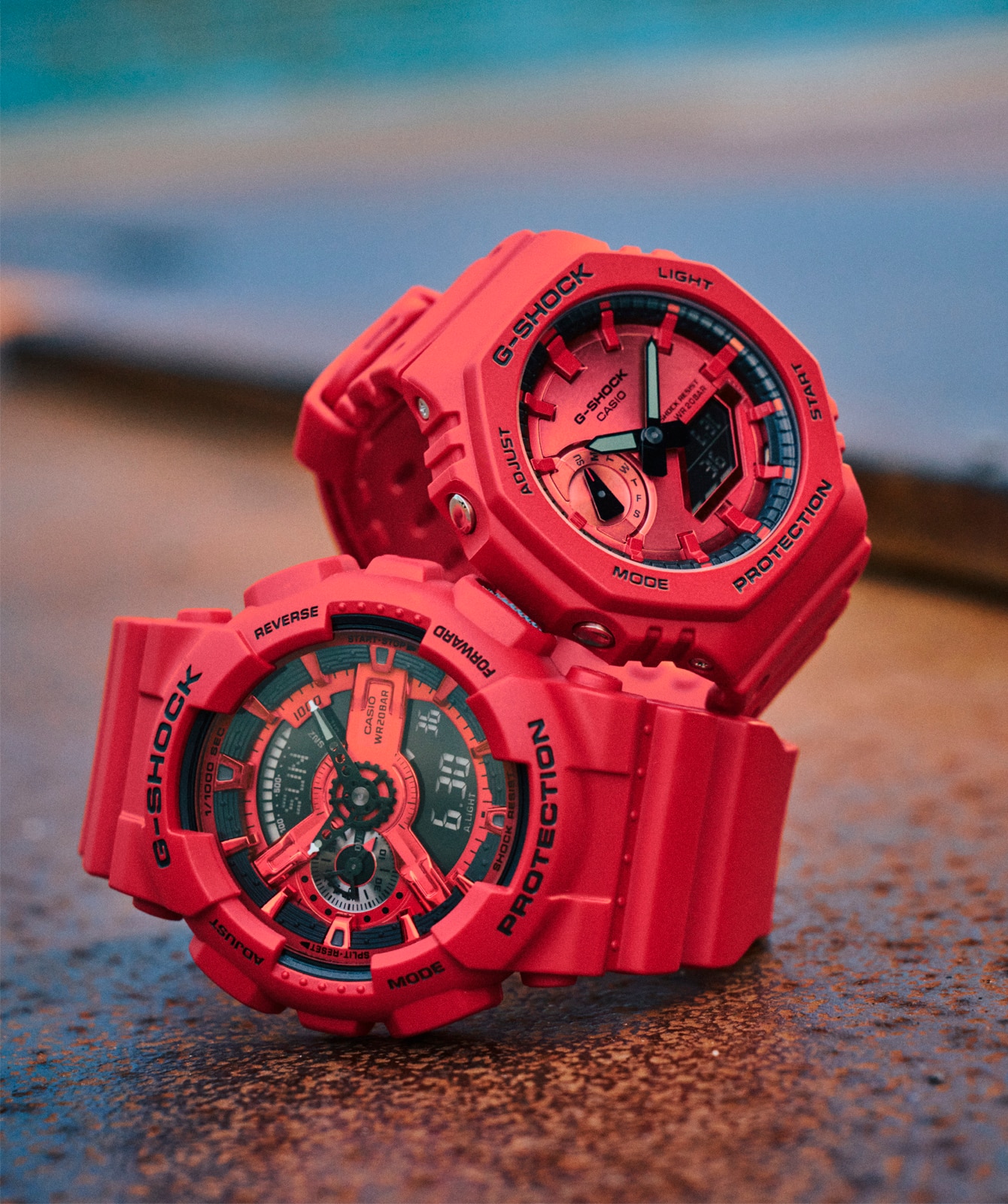 ICONIC-RED - 製品情報 | G-SHOCK 腕時計