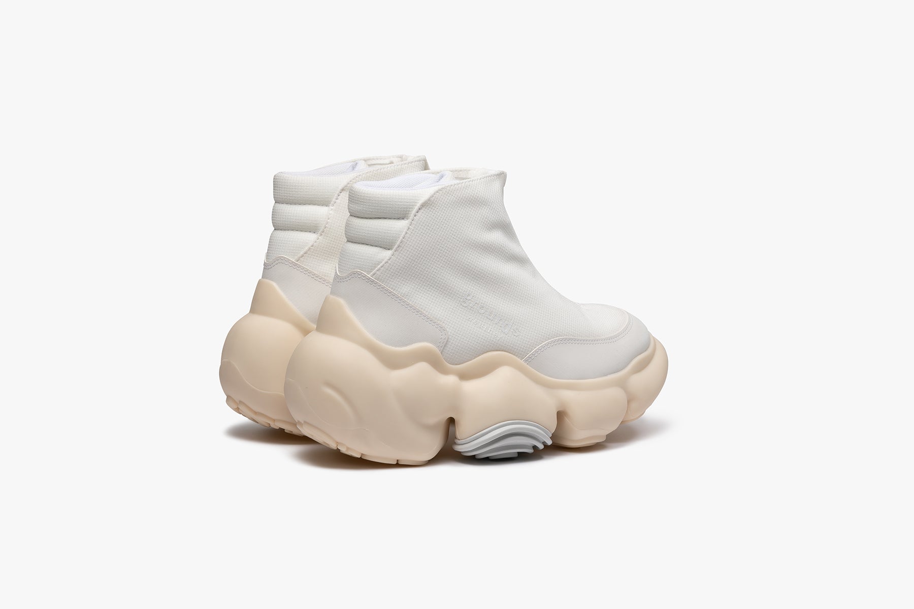 MOOPIE WEATHER - WHITE / VANILLA SOLID (ムーピー ウェザー