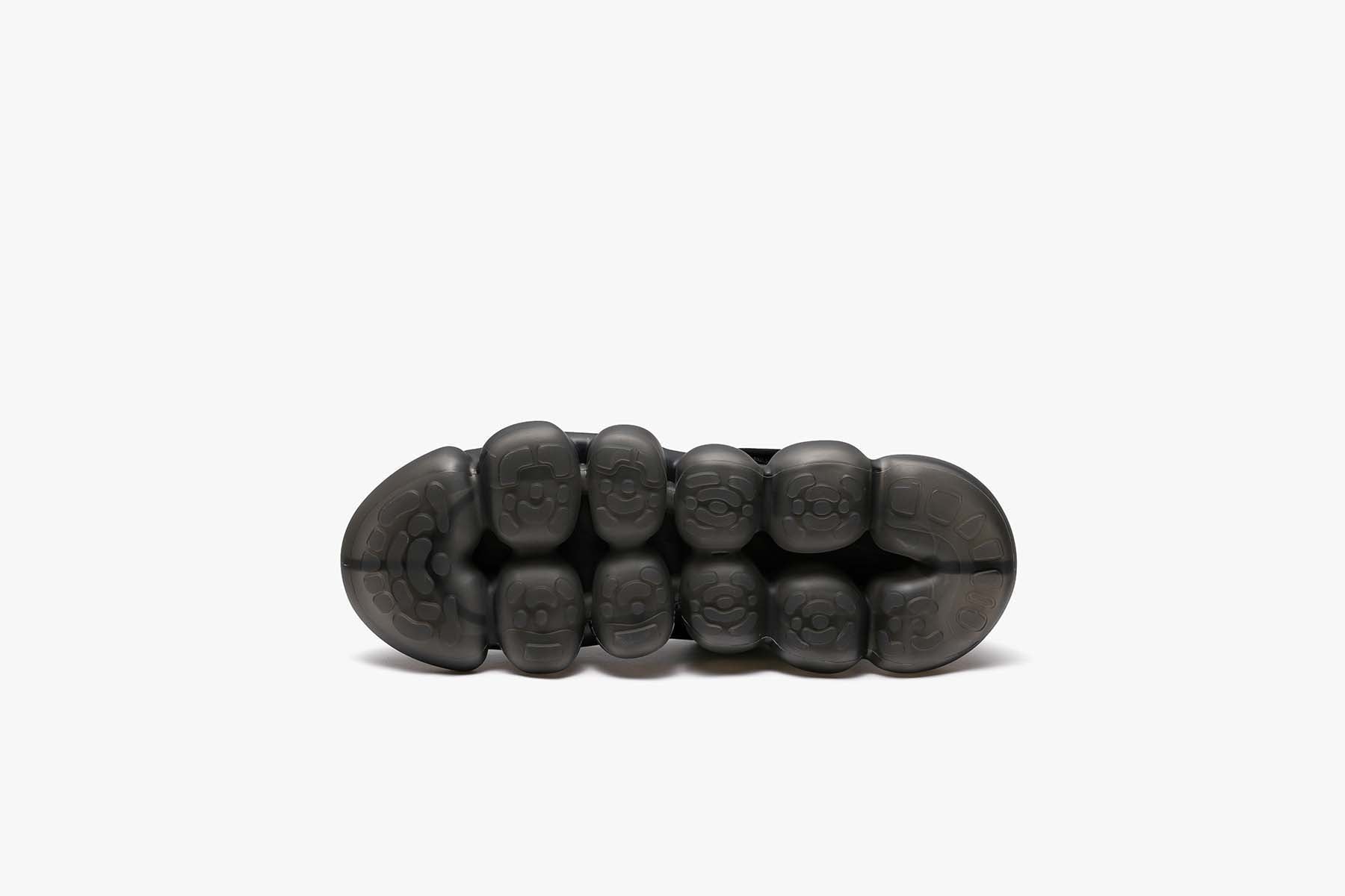 JEWELRY COCOON - BLACK ENAMEL / BLACK MATTE(ブラック エナメル
