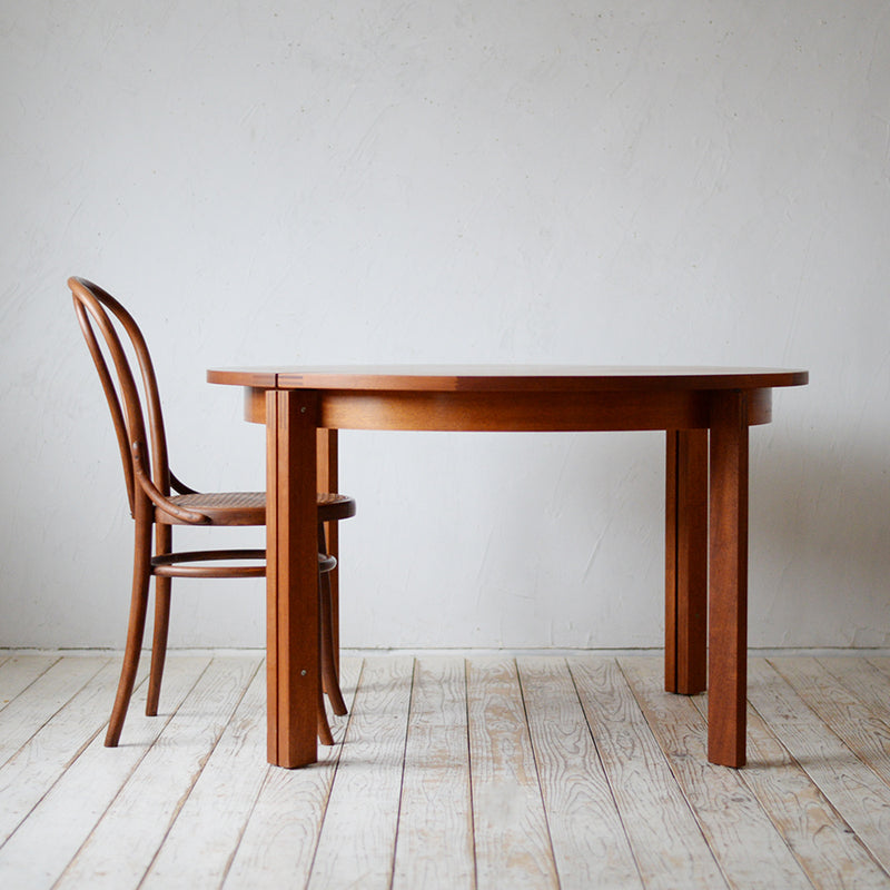Henning Jensen & Torben Valerie M40 Dining Table R507D427T | 北欧