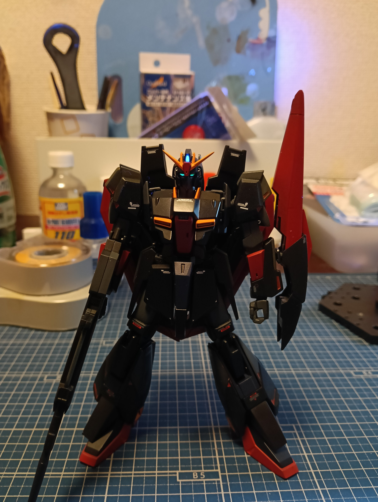 黒いZガンダム｜そっさんなのかもさんのガンプラ作品｜GUNSTA（ガンスタ）