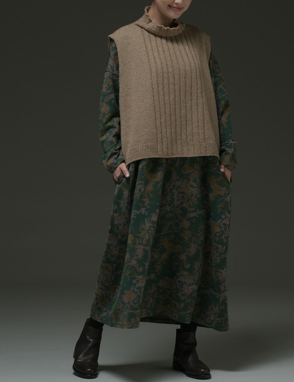 汀ジャガードワンピース熊谷草（くまがいそう） | 石見銀山 群言堂