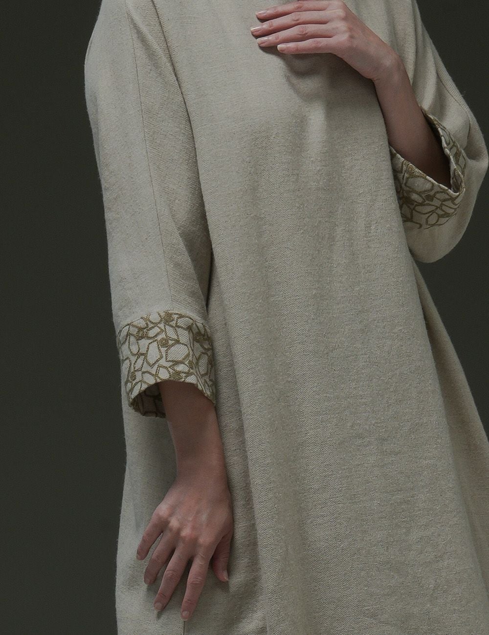 落ち葉刺繍ワンピース花楓（はなかえで） | 石見銀山 群言堂オンライン