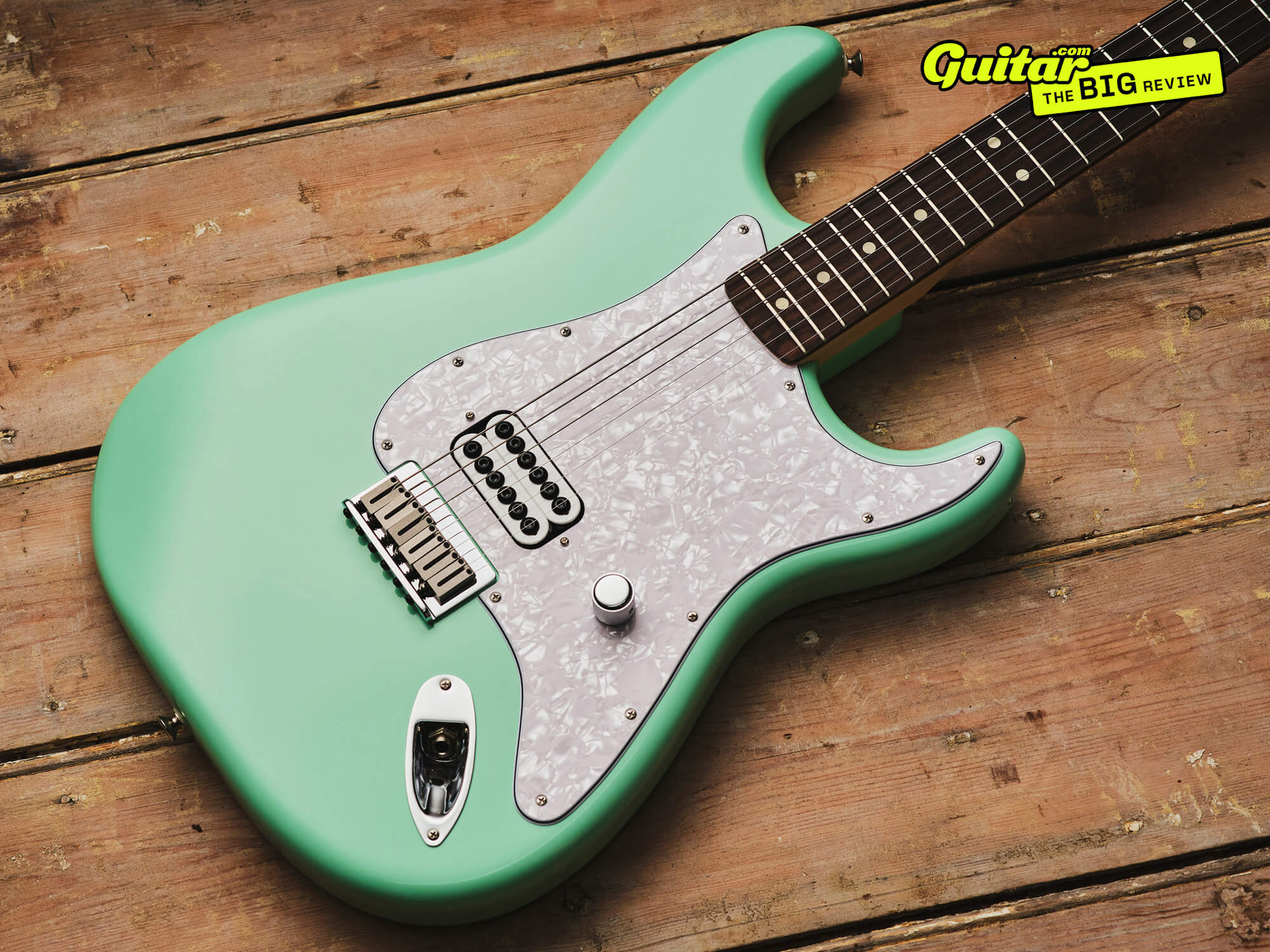 Fender Tom DeLonge Stratocaster review
