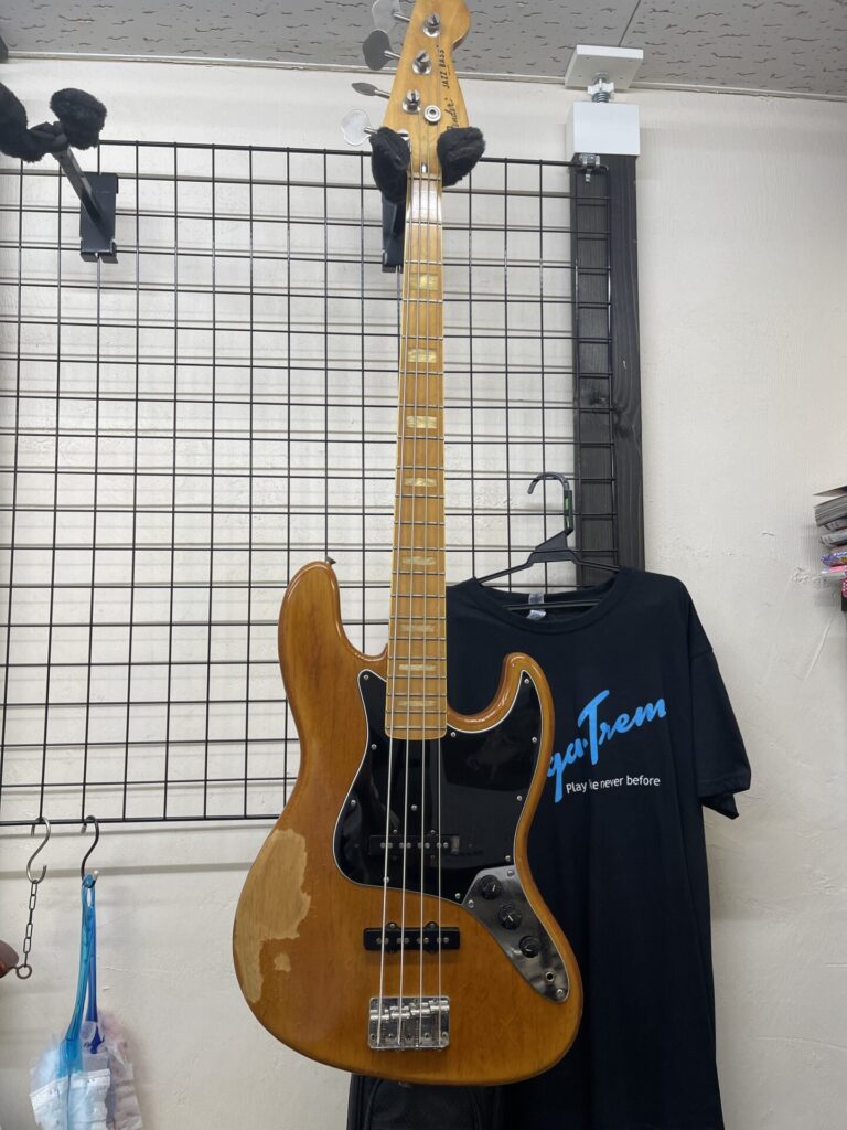 fender JB1975 ホワイトリフィニッシュ Fender Japan '75 Reissue Jazz