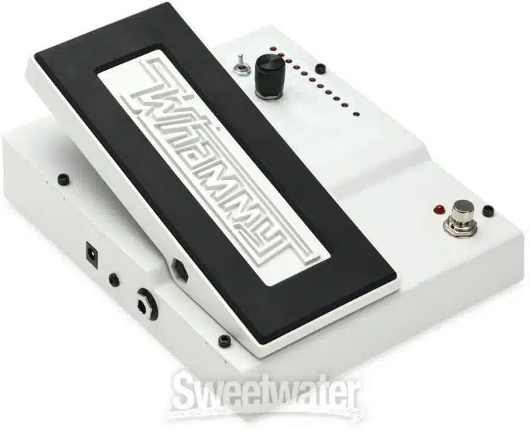 Exclusive DigiTech Whammy 5 And Drop In Striking White Finish Land
