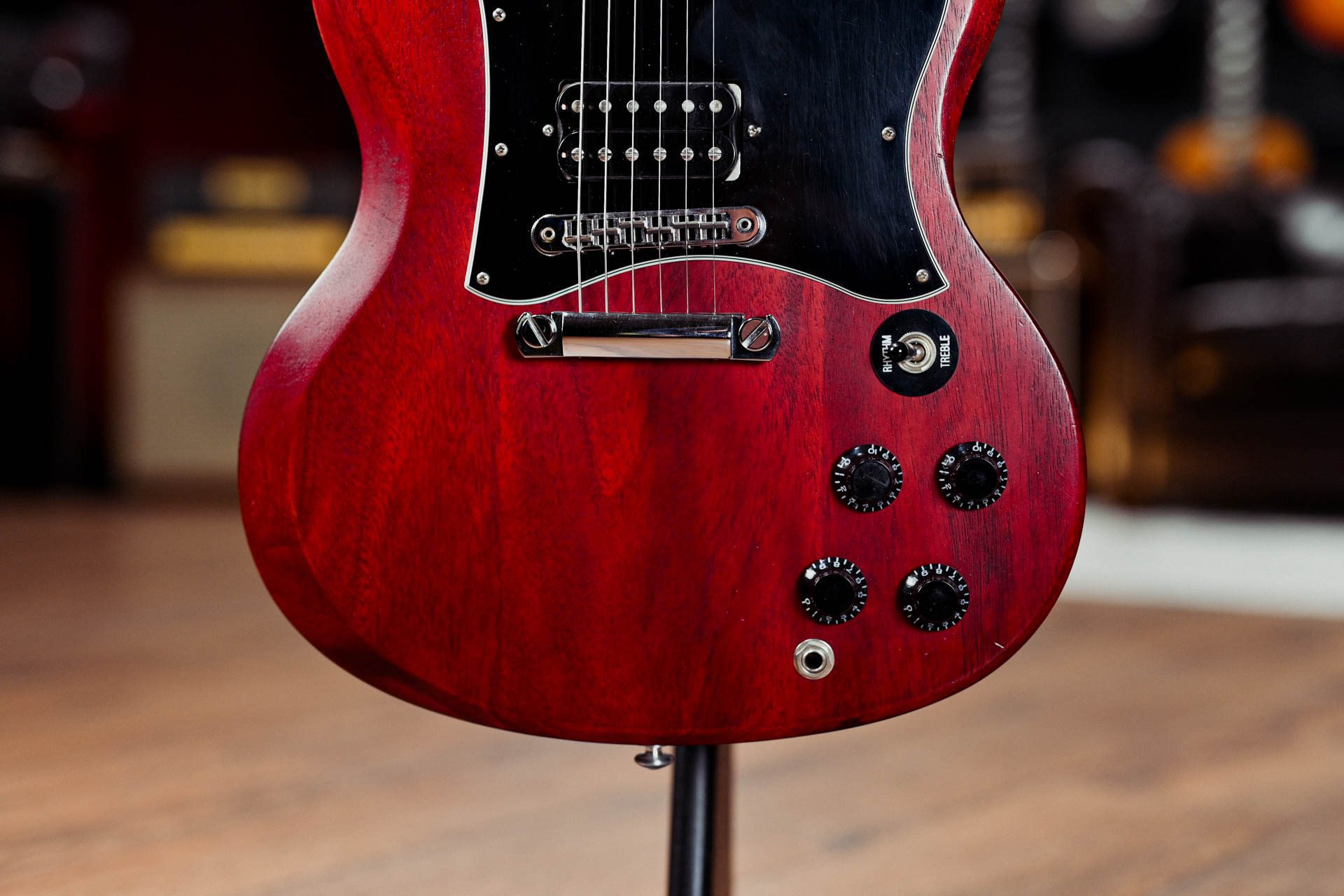 Gibson SG Special Faded in Worn Cherry - Guitar Gear Giveaway