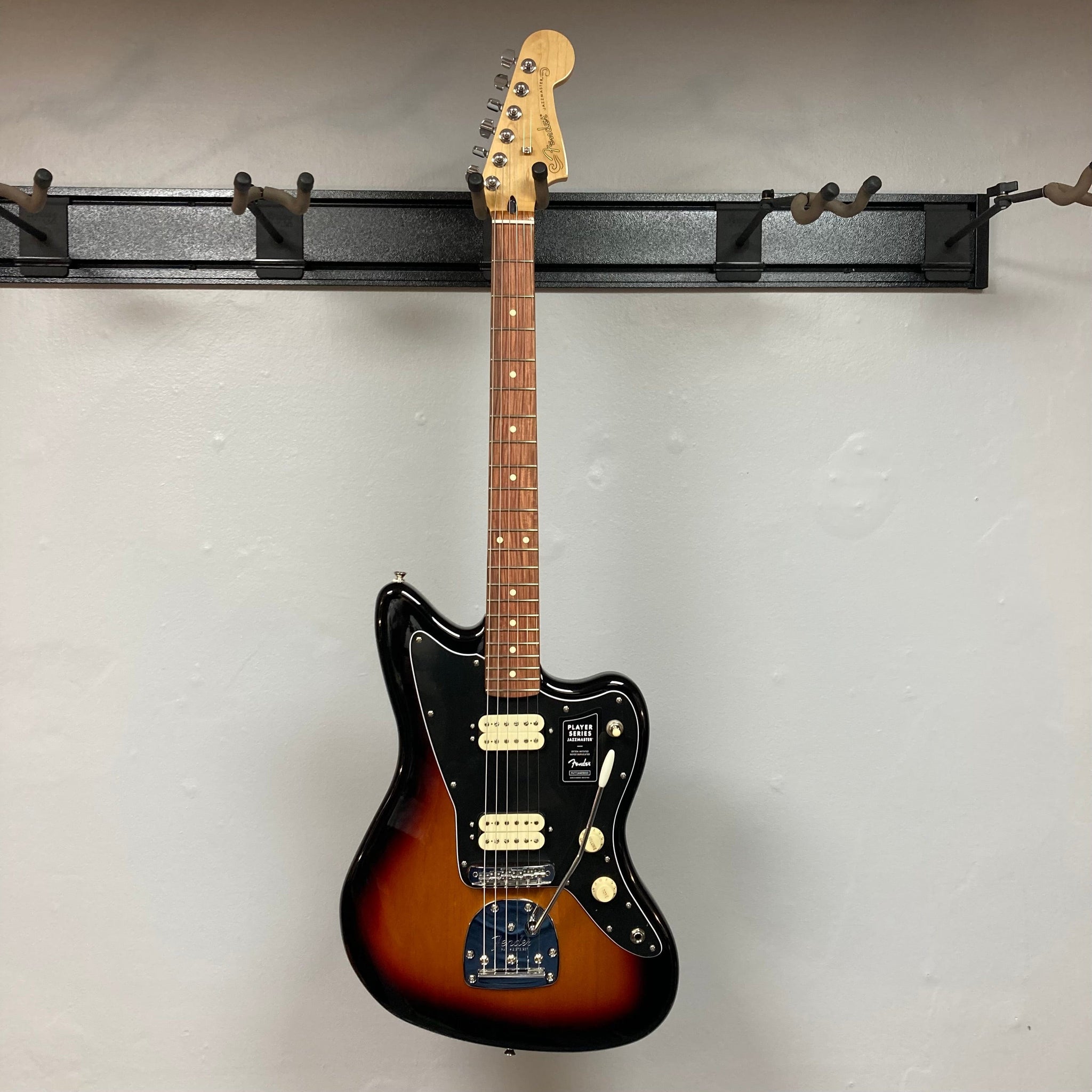Fender Jazzmaster Sunburst: Unique Sound, Refurbished Guitars