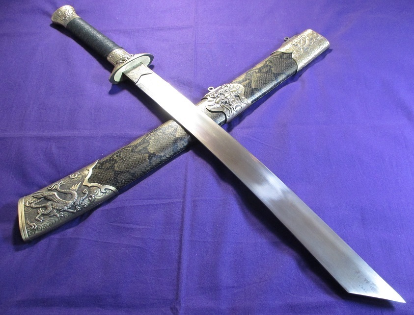 中国・青龍刀・龍仕様（装飾刀）: 軍装品・刀剣・短剣・アンティーク