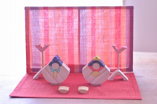 雛人形 遊プラン・小黒三郎 ハートびな 木のおもちゃHANA