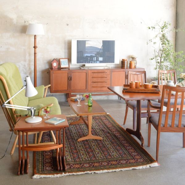 ホーンジー（HORNSEA）のアンティークのシュガーポット、「サフラン