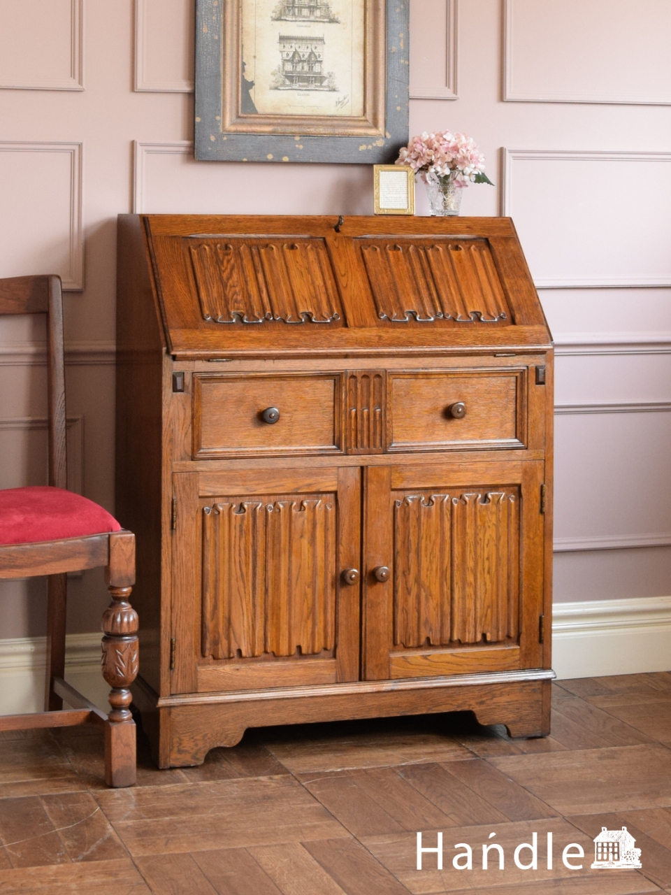 アンティークのおしゃれな机、本棚付きのライティングデスク