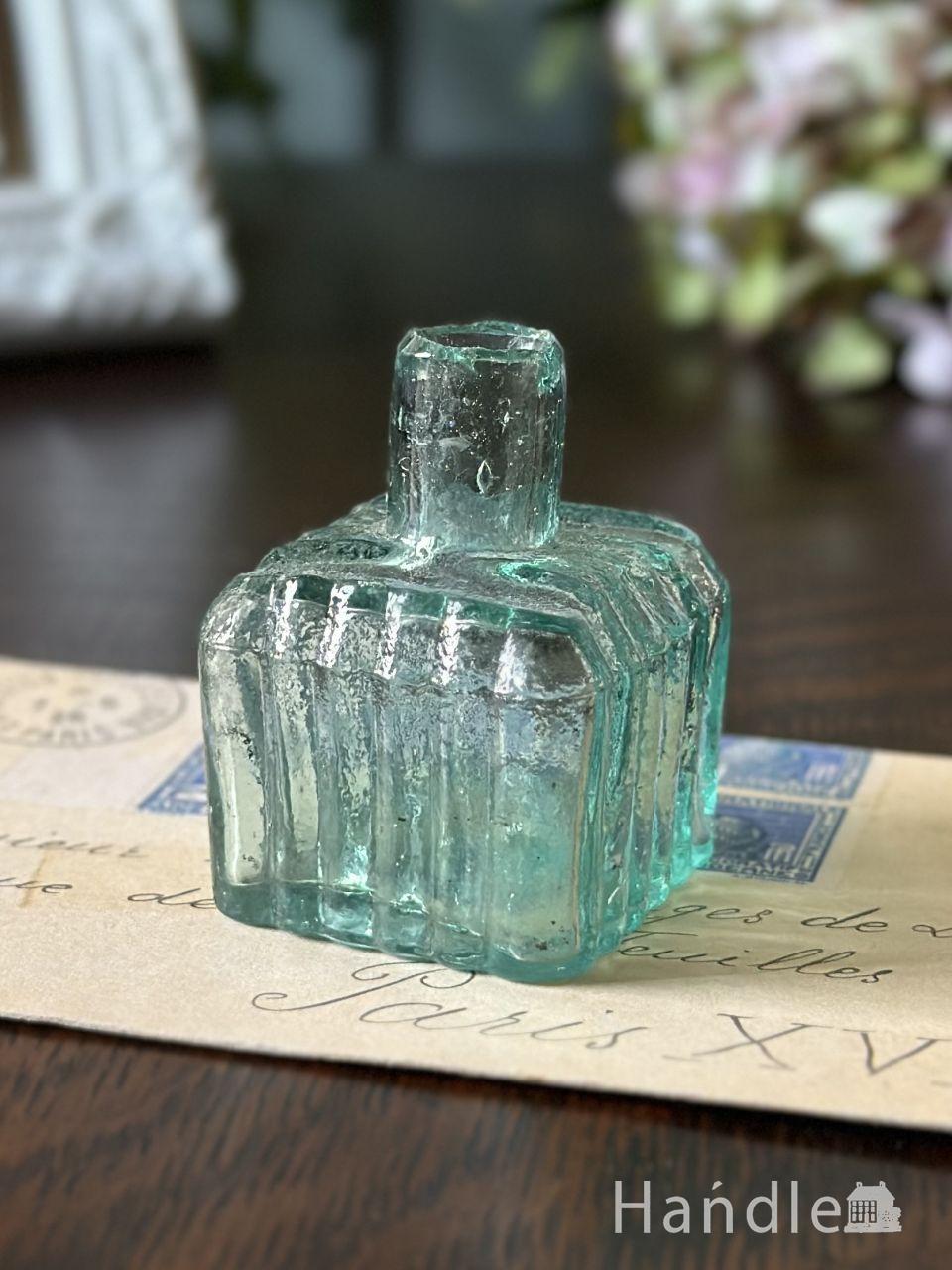 ビクトリア時代のアンティークボトル、イギリスから届いたインク瓶(d