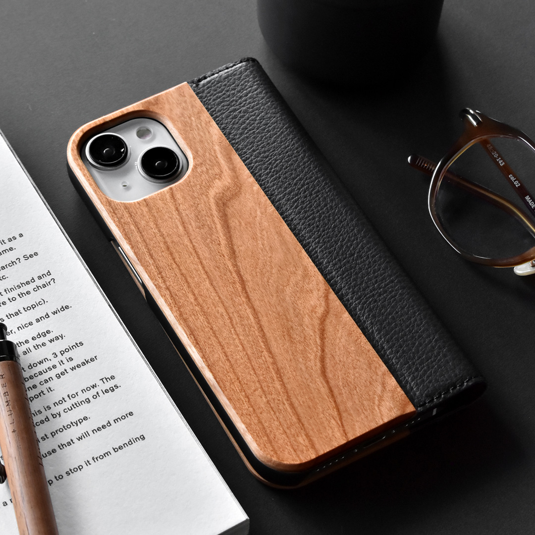 iPhone 15/15Pro FLIPCASE | 名入れギフト・木製デザイン雑貨の直営店