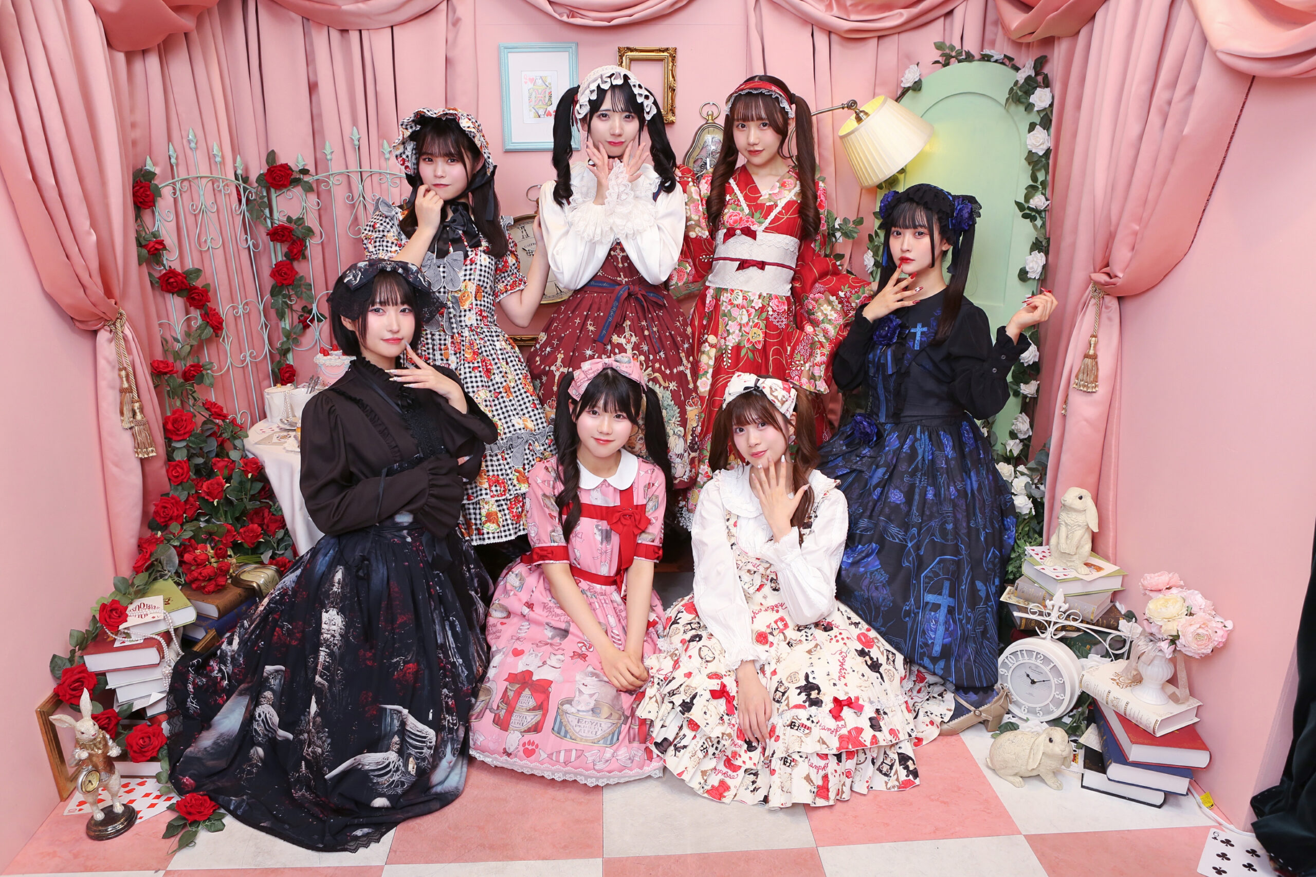 HAPPY CREATORSがロリータ姿に変身♡「ラフォーレ原宿・ロリータ変身
