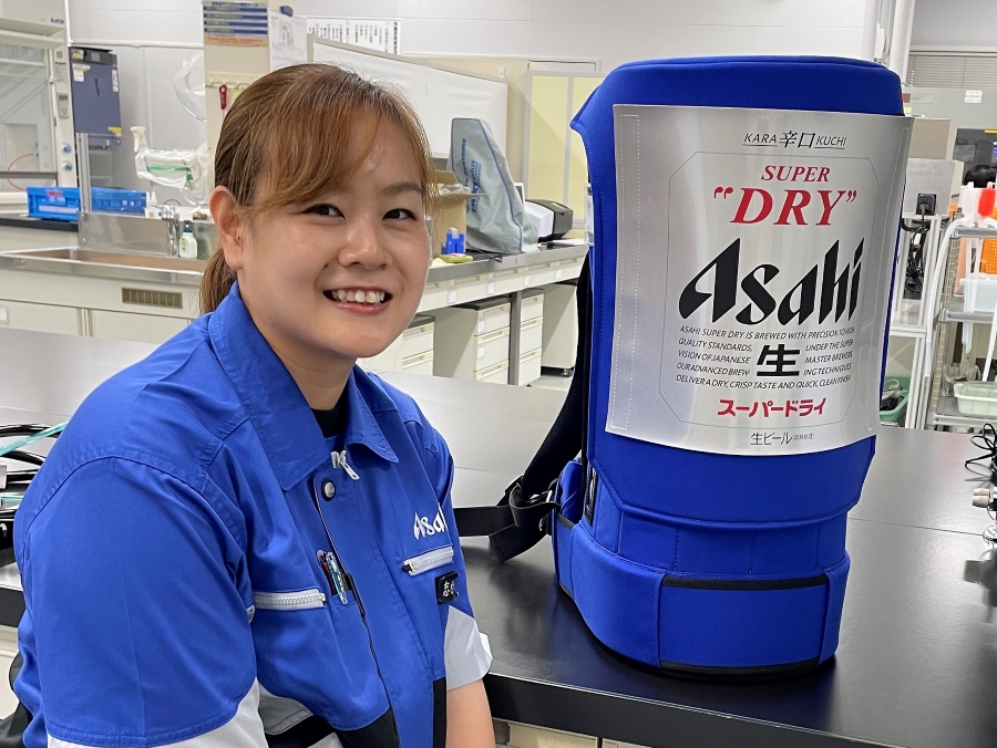 球場を軽やかに駆け巡る！「背負い式ビールサーバー」の開発秘話