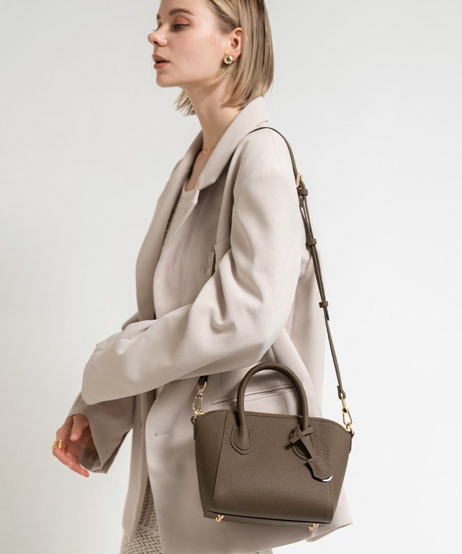 500円OFFクーポン(会員限定) 3/16(9:59)まで】Shiena シエナ Sサイズ