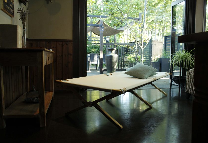 Folding Wood Cot | hecta design