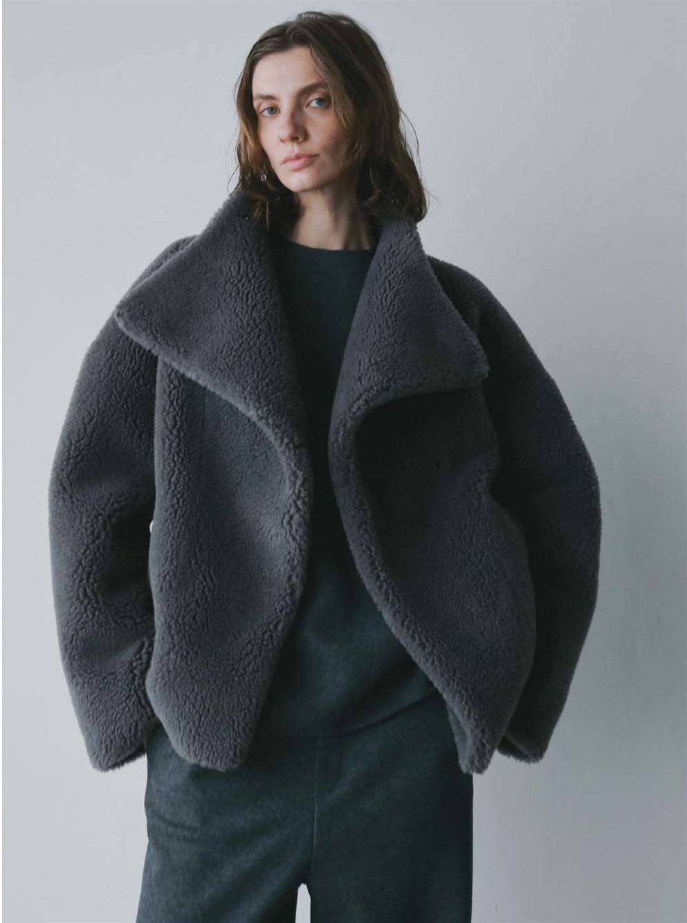 スタンドカラーボアコート | Coat | HER. Online Store