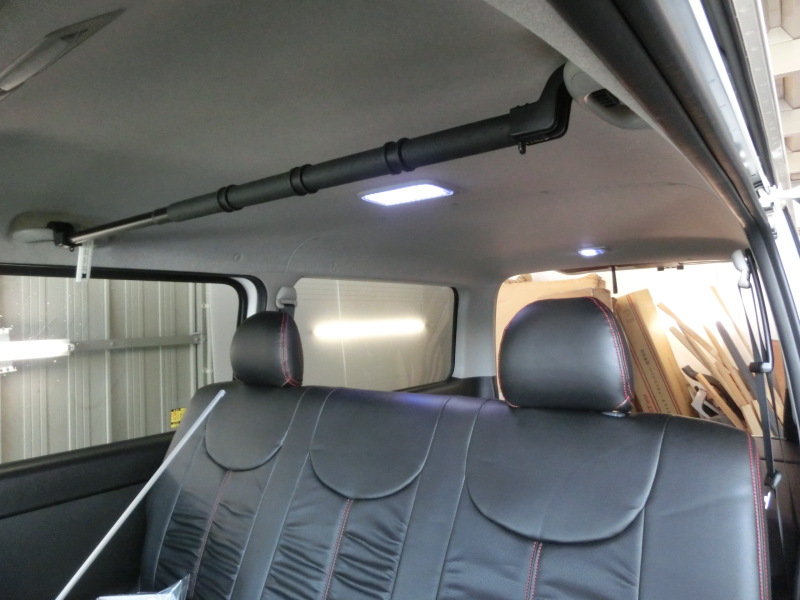 ユーアイビークル 遮光カーテン＆間仕切りカーテン 取付 | 札幌の