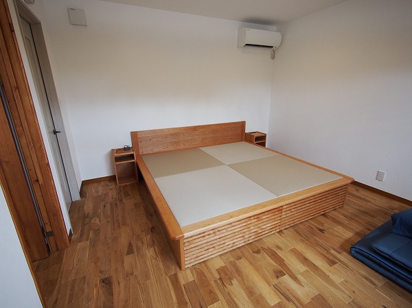 収納がある畳の小上がりと畳ベッド | 飛騨フォレスト