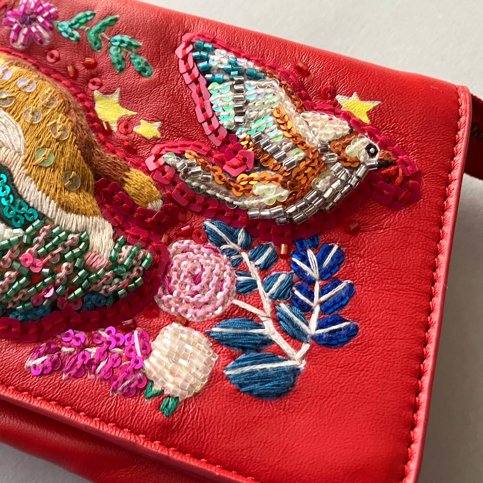 お財布バッグ 草原を逃げるボリス（RD) – ボリス雑貨店