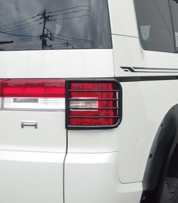 ボディパーツ デリカ D:5 ﾊﾟｰﾂ 販売 | 輝オートKADDIS テールレンズ