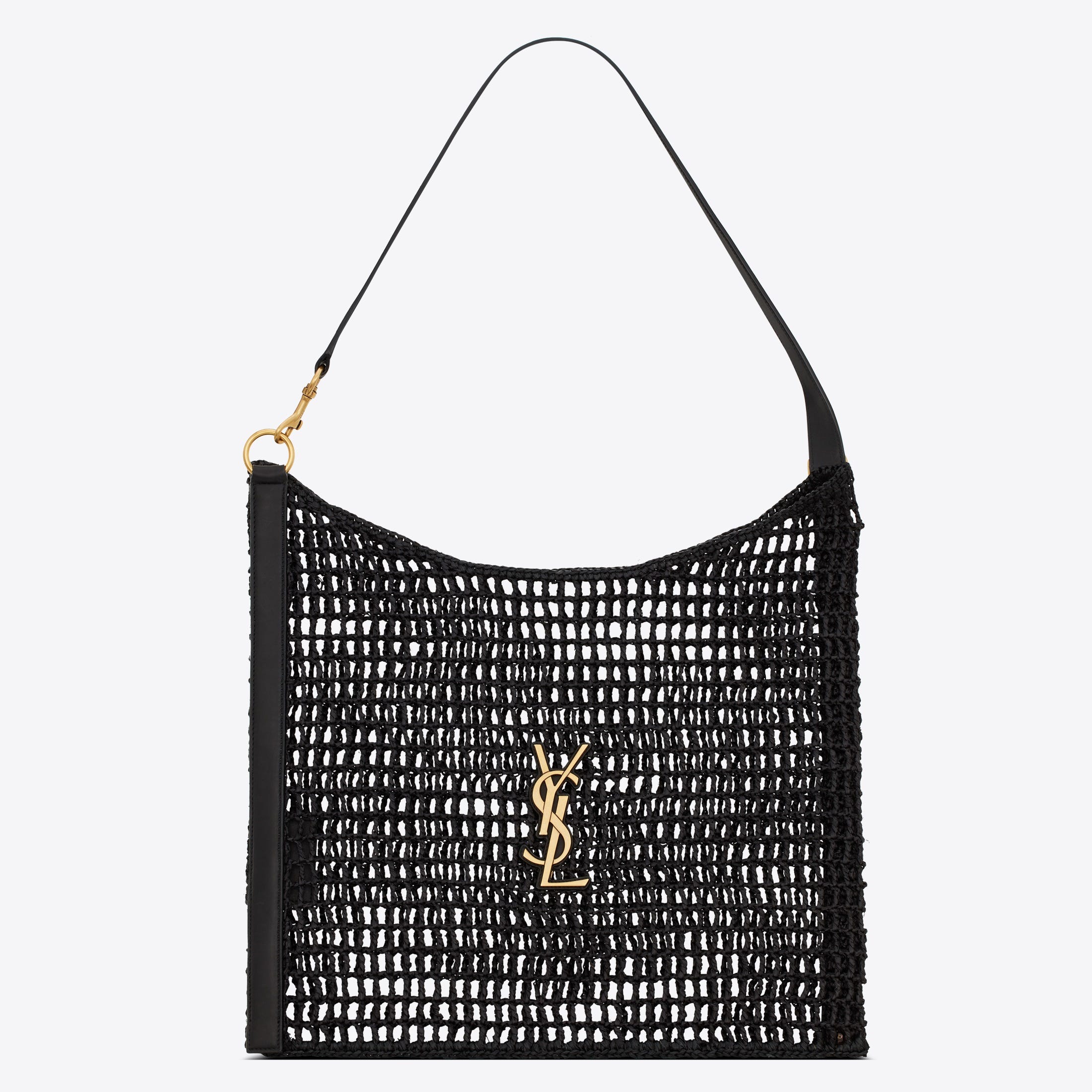 毎年注目の的！ サンローランのラフィアバッグが2024年の夏も